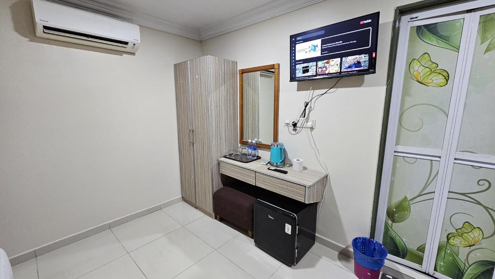 Safari Hotel Ampang  Exteriör bild