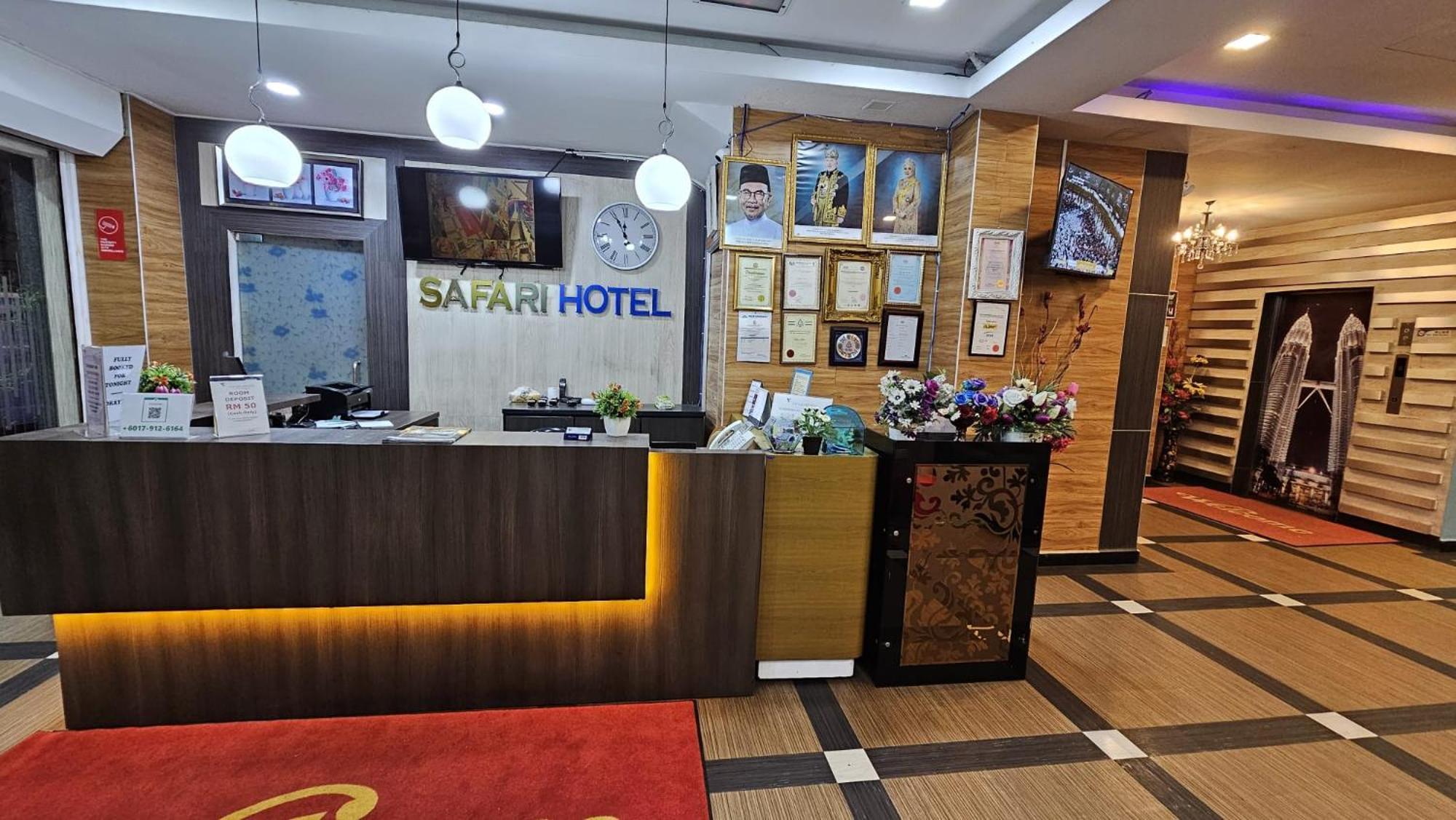 Safari Hotel Ampang  Exteriör bild