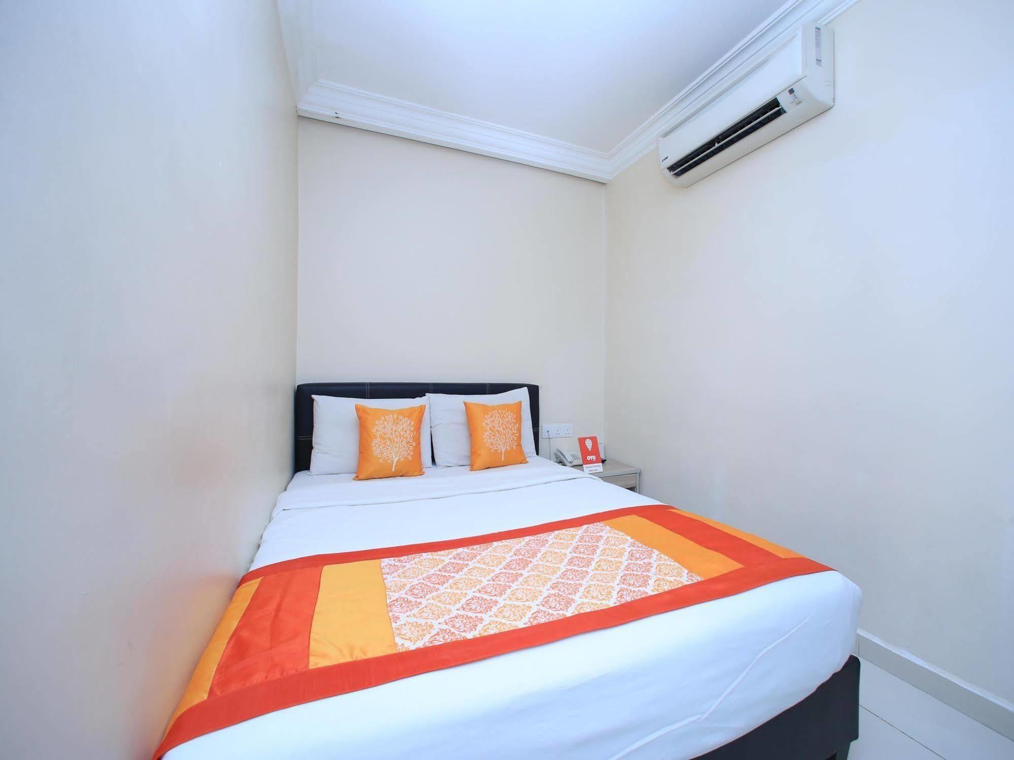 Safari Hotel Ampang  Exteriör bild