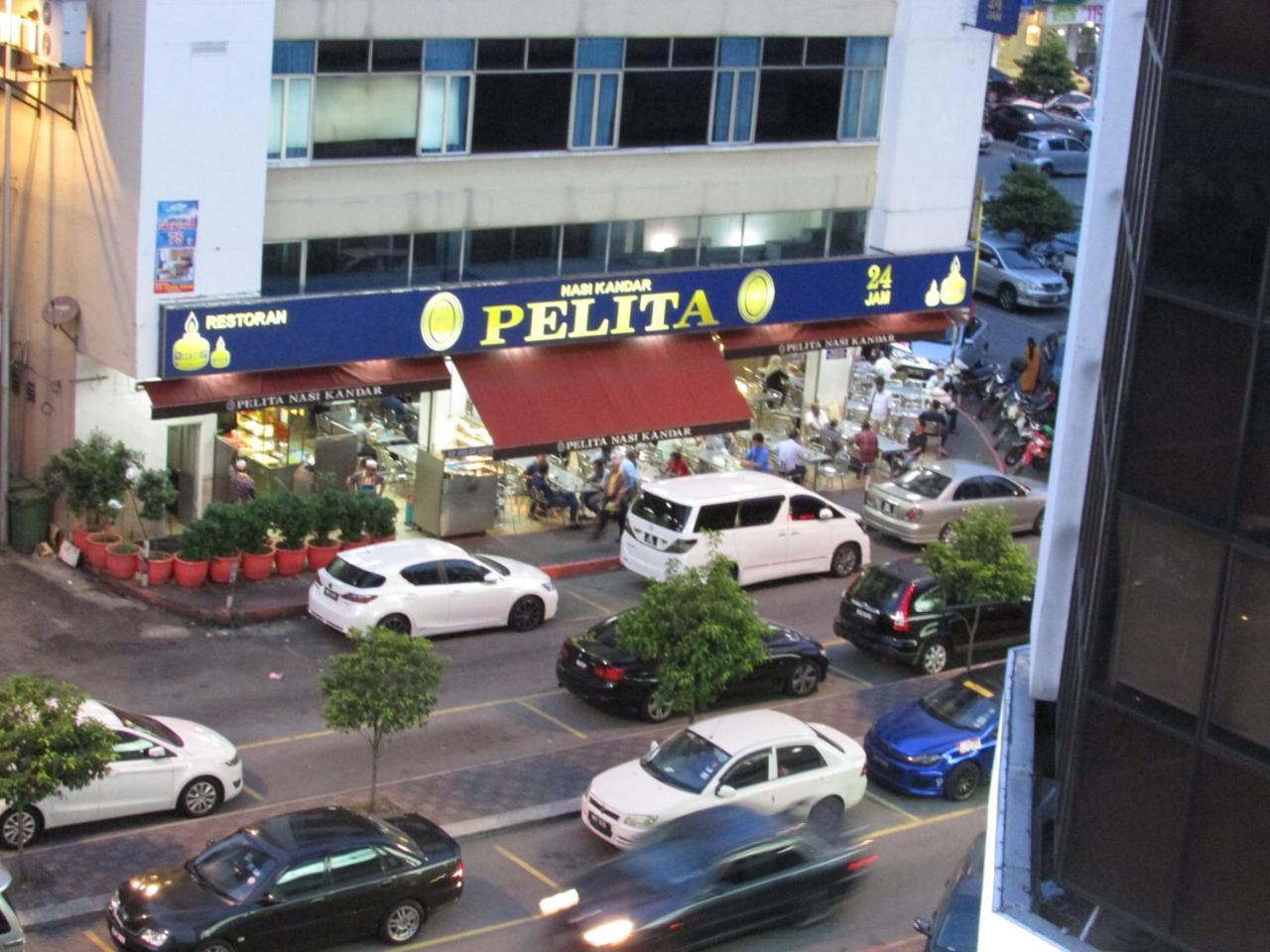 Safari Hotel Ampang  Exteriör bild