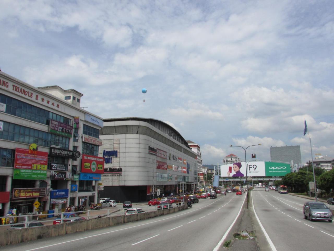 Safari Hotel Ampang  Exteriör bild